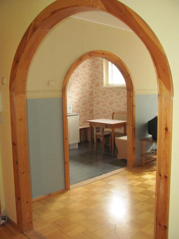 Economy Baltics Apartments - Liivamaee 塔林 外观 照片